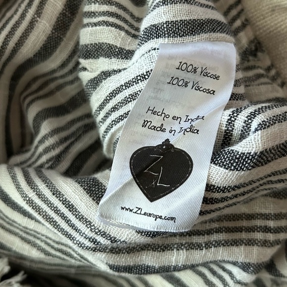 Z&L Europe Boho Coin Embellished Hand Painted Jacket Sz L - Picture 12 of 13